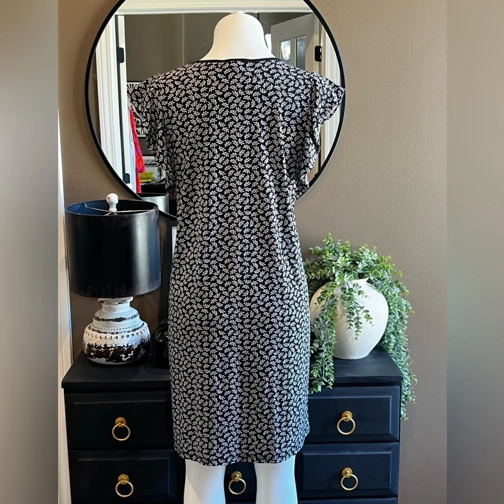 MICHAEL KORS Black & White Print Stretch Dress Size Medium